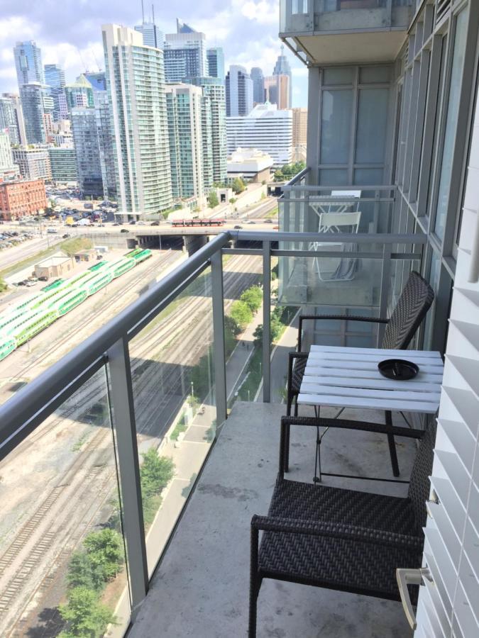 Stylish And Bright 2Br Condo In The Heart Of Downtown Toronto Exteriér fotografie